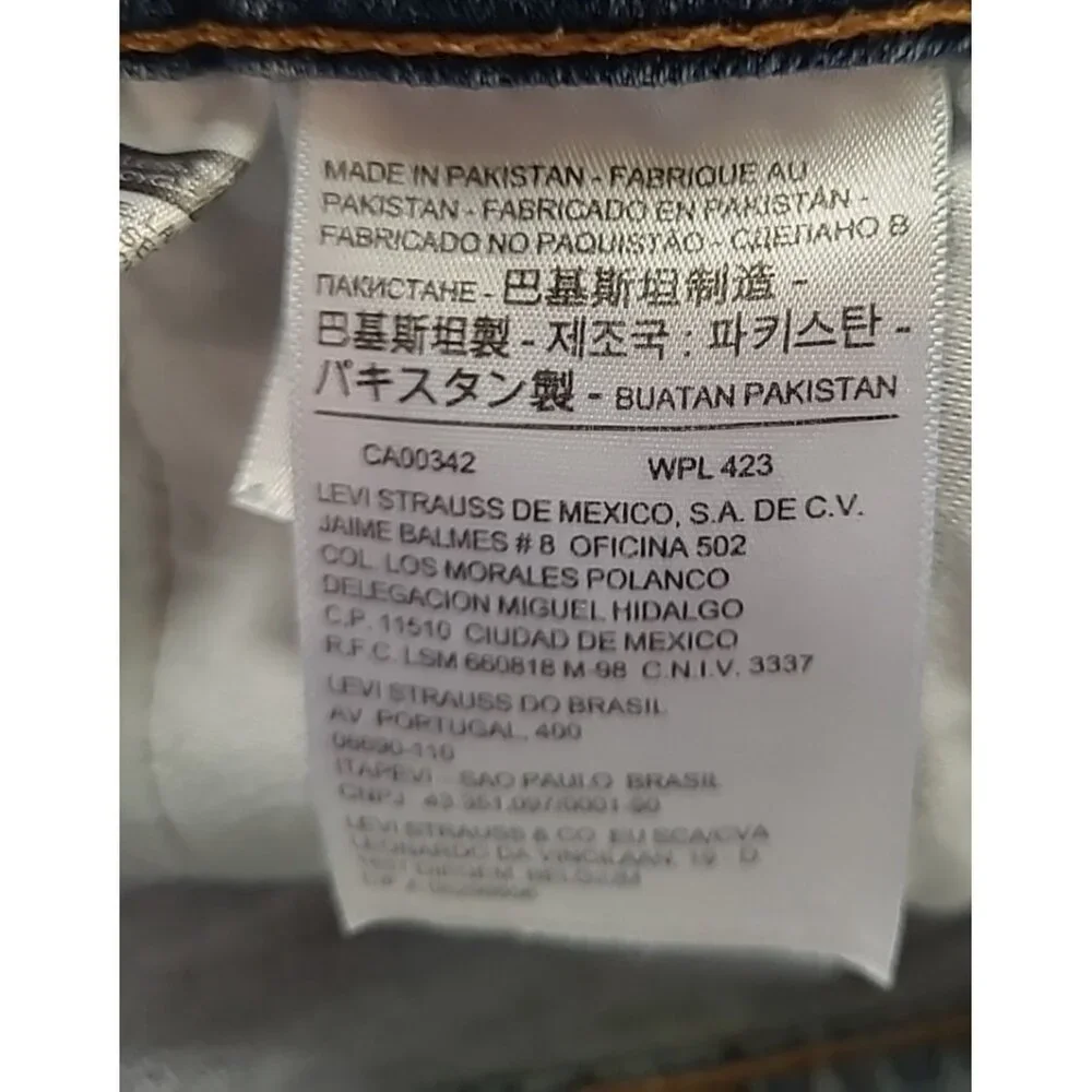 Levis levi’s 527